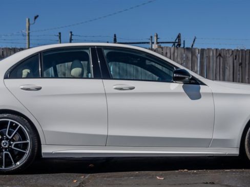 Used 2019 Mercedes-Benz C 300 Sedan image 6