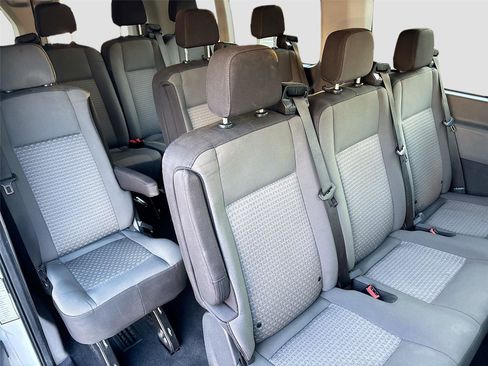 Used 2023 Ford Transit 350 XLT image 29