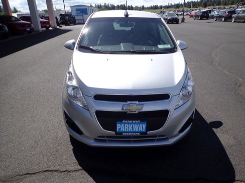 Used 2015 Chevrolet Spark LT image 8