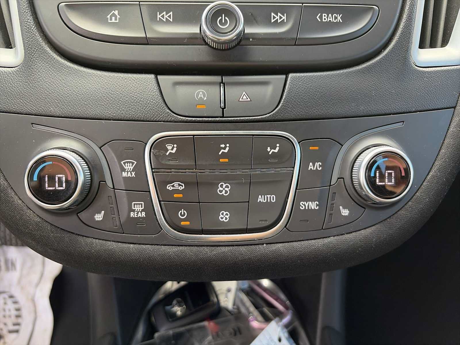 Used 2023 Chevrolet Malibu LT w/ Driver Confidence Package FWD image 16