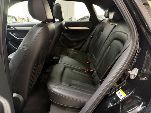 Used 2018 Audi Q3 2.0T Premium w/ Convenience Package AWD/4WD image 13