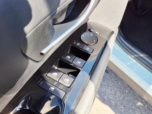 Certified 2025 Hyundai Santa Cruz SEL image 22