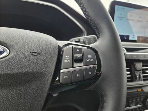 Used 2023 Ford Escape Active AWD/4WD image 16