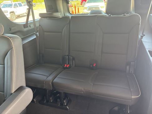 New 2026 Chevrolet Suburban Premier w/ Sun And Tow Package image 10