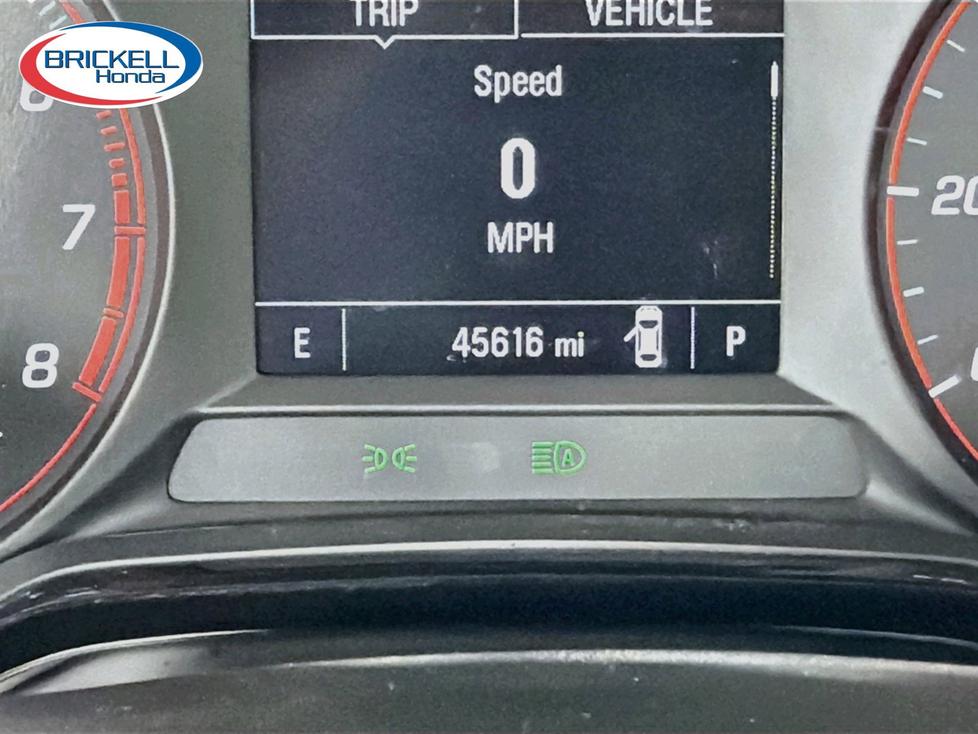 Used 2024 Chevrolet Trax RS FWD image 35