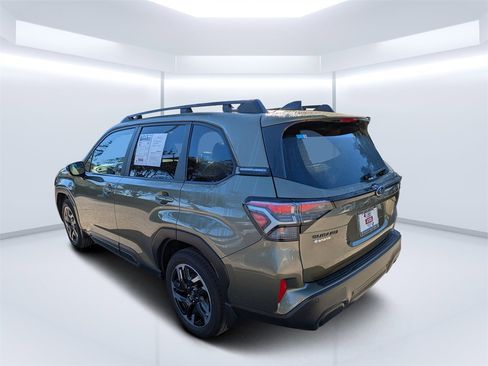 Certified 2025 Subaru Forester Limited w/ Popular Package #2 image 48