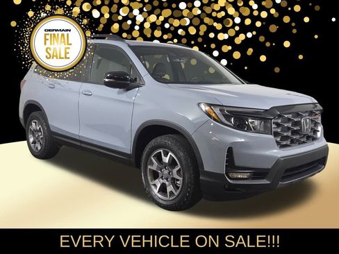 Used 2023 Honda Passport TrailSport image 4