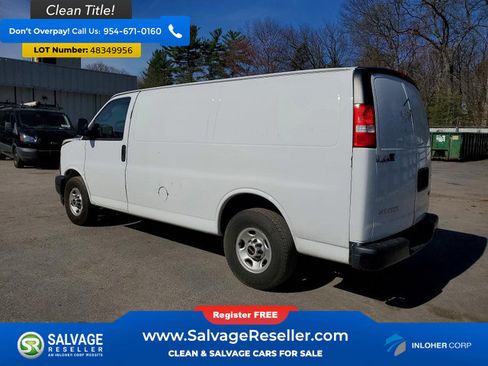 Used 2019 GMC Savana 2500 w/ Driver Convenience Package RWD image 3