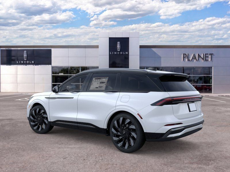 New 2026 Lincoln Nautilus Reserve w/ Jet Appearance Package AWD/4WD image 4