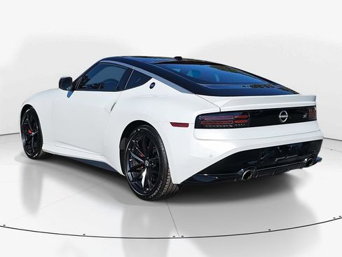 Used 2024 Nissan Z Performance w/ Floor Mat Package image 7