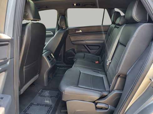 Used 2021 Volkswagen Atlas Cross Sport SEL AWD/4WD image 17