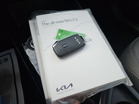 Used 2023 Kia Niro Wind w/ Wind Preserve Package image 20