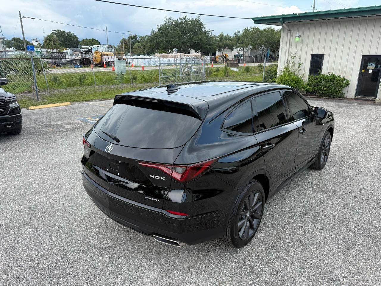 Used 2025 Acura MDX A-Spec AWD/4WD image 5