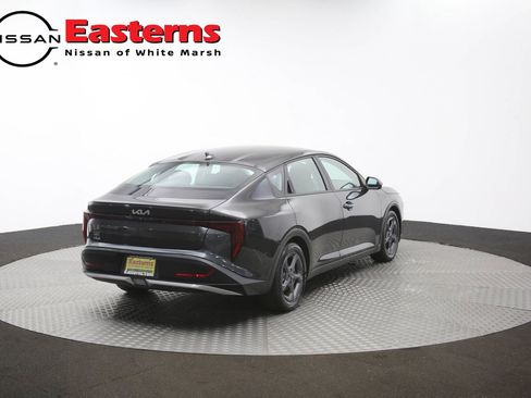 Used 2025 Kia K4 FWD image 39