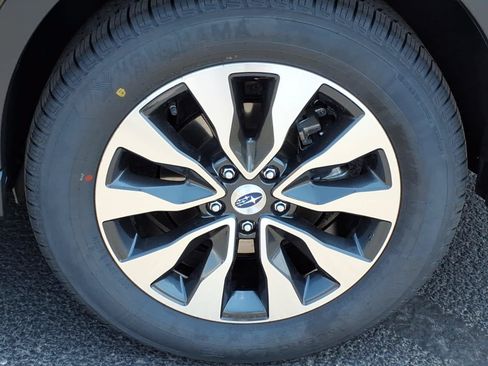 Certified 2023 Subaru Outback Limited AWD/4WD image 11