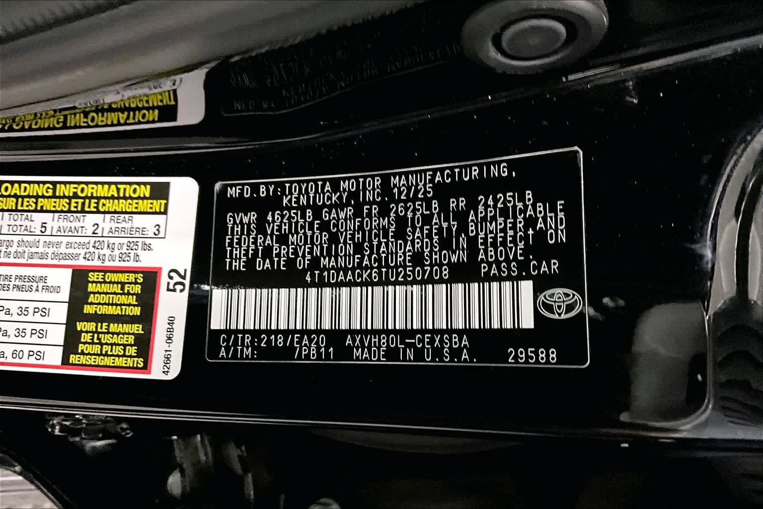 Used 2026 Toyota Camry SE FWD image 36
