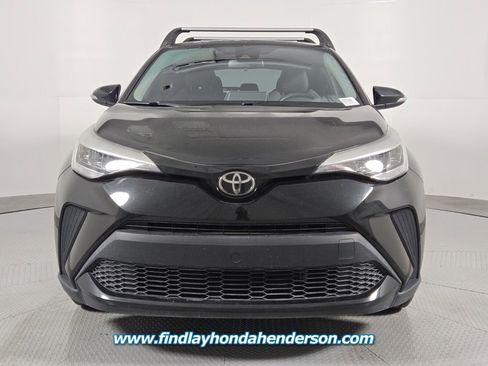 Used 2021 Toyota C-HR LE image 7