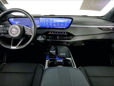 Used 2025 Buick Enclave Sport Touring AWD/4WD image 15