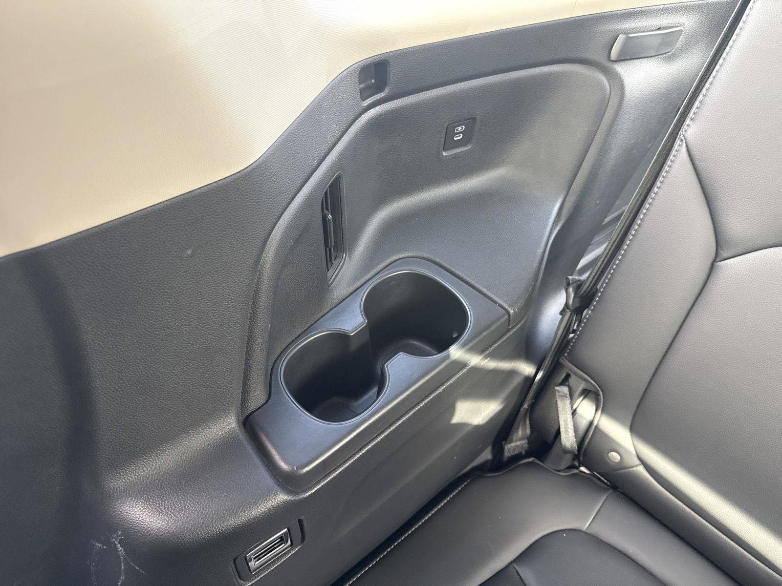 Used 2024 Honda Pilot Touring image 29