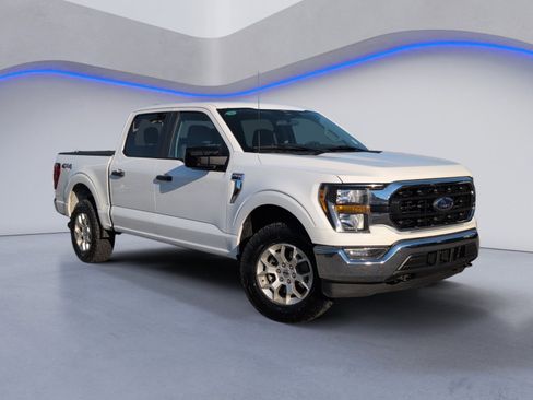 Used 2023 Ford F150 XLT image 2