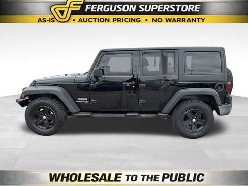 Used 2018 Jeep Wrangler Unlimited Sport S image 4