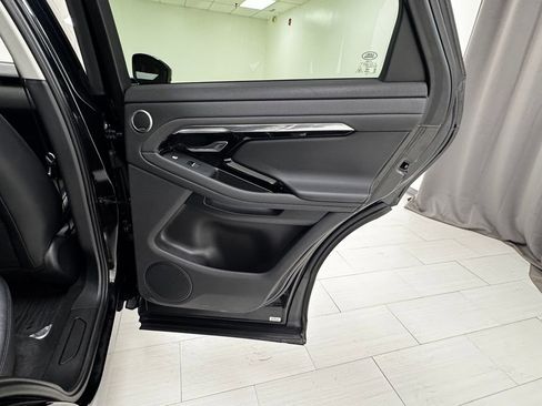 Used 2021 Land Rover Range Rover Evoque S image 14