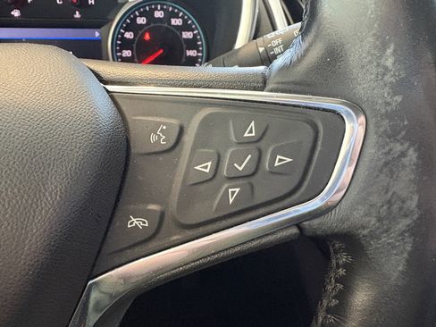 Used 2020 Chevrolet Equinox Premier image 13