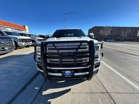 Used 2022 Ford F350 Lariat w/ Lariat Ultimate Package image 2