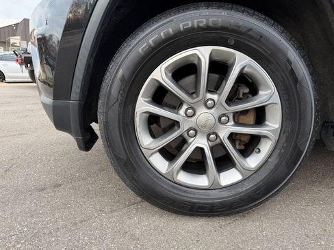 Used 2015 Jeep Grand Cherokee Limited AWD/4WD image 21
