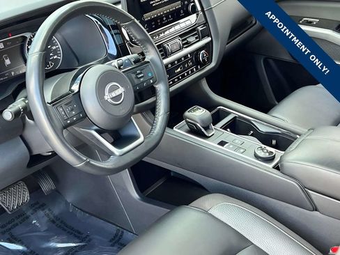 Used 2023 Nissan Pathfinder SL w/ SL Premium Package AWD/4WD image 8