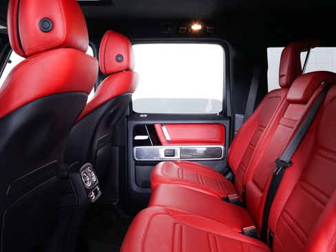 Used 2023 Mercedes-Benz G 550 image 22