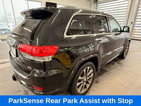 Used 2018 Jeep Grand Cherokee Overland image 8