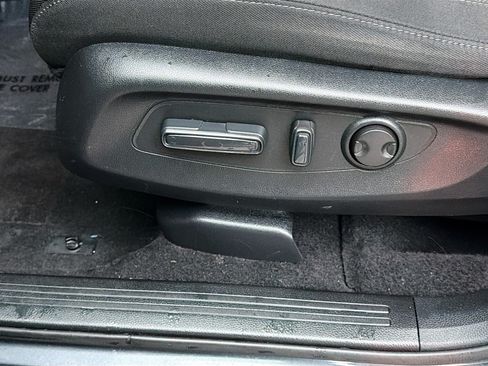 Used 2024 Honda CR-V EX image 23