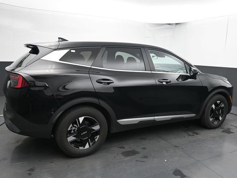 Used 2026 Kia Sportage LX FWD image 12