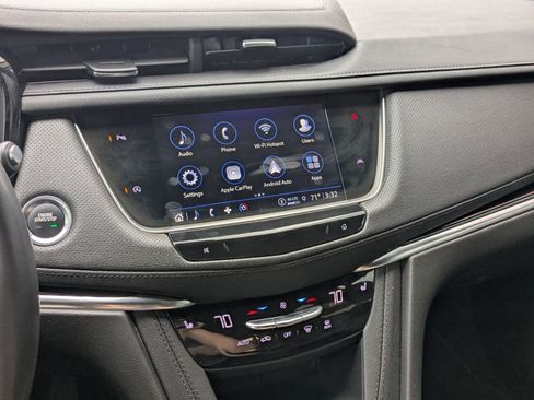 Used 2022 Cadillac XT6 Luxury image 17