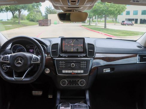 Used 2016 Mercedes-Benz GLE 450 4MATIC Coupe image 26