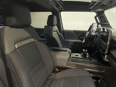 Used 2025 GMC Hummer EV 3X AWD/4WD image 15