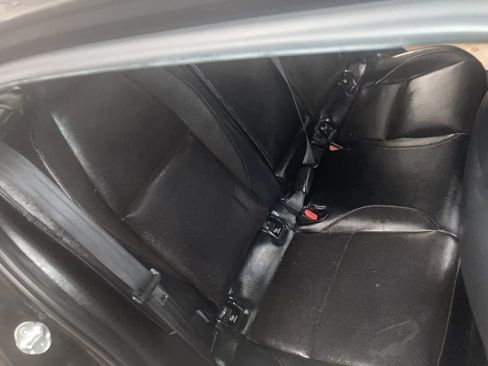 Used 2019 MAZDA MAZDA3 Hatchback w/ Premium Package FWD image 40