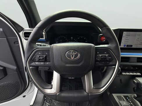 Used 2025 Toyota 4Runner TRD Sport AWD/4WD image 22