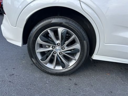 Used 2023 Buick Encore GX Select w/ Sport Touring Package image 7