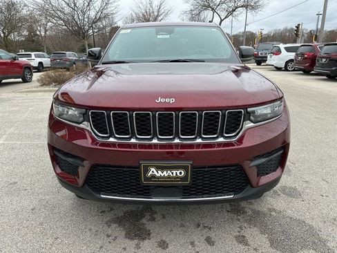 New 2026 Jeep Grand Cherokee Laredo AWD/4WD image 3