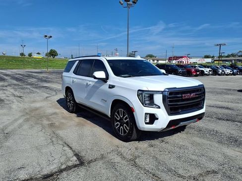 Used 2023 GMC Yukon AT4 w/ AT4 Premium Plus Package AWD/4WD image 8