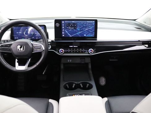 Used 2025 Honda Prologue Touring image 17