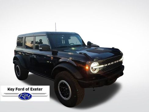 Used 2024 Ford Bronco Badlands AWD/4WD image 2