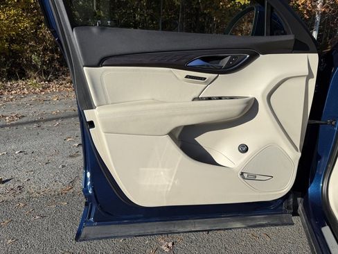 Certified 2023 Buick Envision Avenir image 48