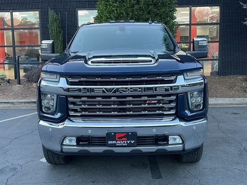 Used 2020 Chevrolet Silverado 2500 LTZ w/ LTZ Texas Edition image 3