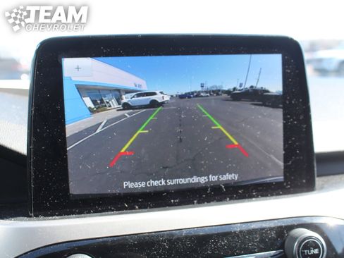 Used 2020 Ford Escape SE image 17