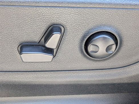 Certified 2025 RAM 1500 Big Horn AWD/4WD image 22