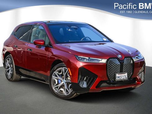 Used 2025 BMW iX xDrive50 w/ Sport Package image 1