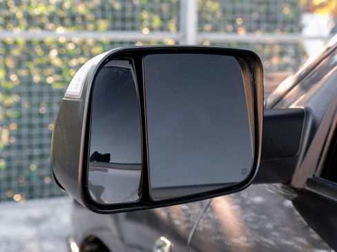 Used 2019 RAM 2500 Big Horn image 36